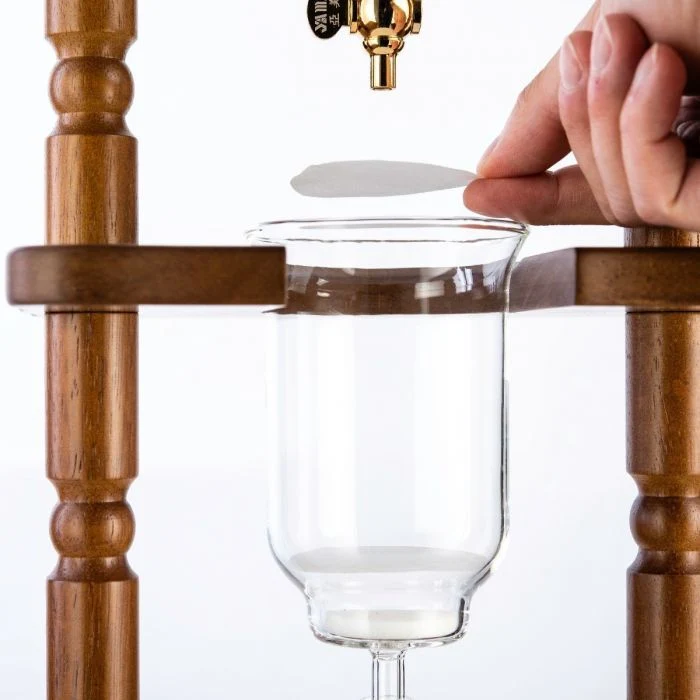 Yama Glass 6-8 Cup Cold Drip Maker Curved Brown Wood Frame - Image 2